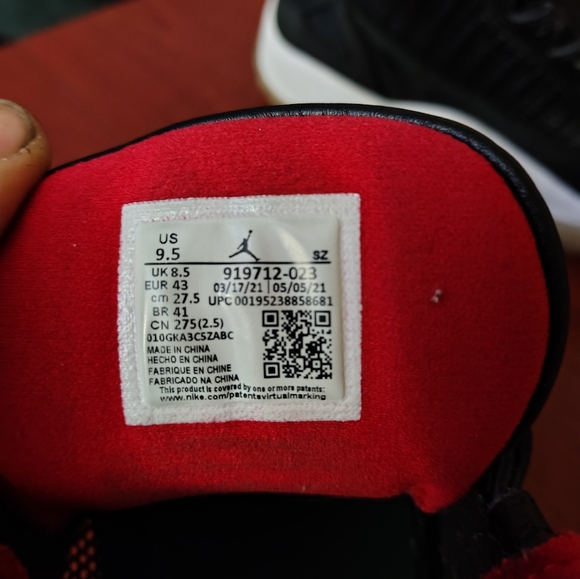 Old school Reeboks - Picture 3 of 16